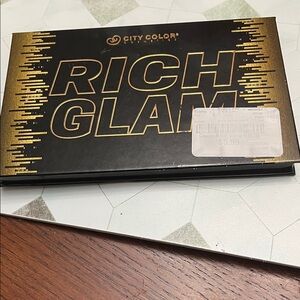 City Color Rich Glam Eyeshadow Palette